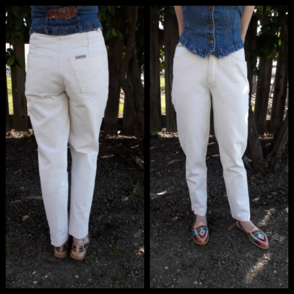 Cool vintage 80's cream color jeans w/ zippers!